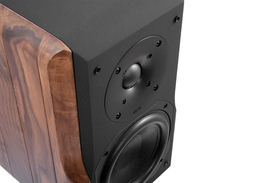 義大利 chario DELPHINUS II 海豚星座 II 胡桃實木落地喇叭 